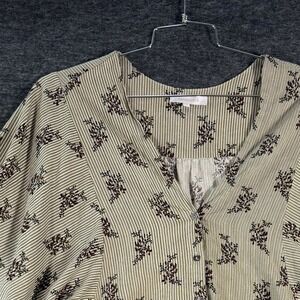 Olivaceous Size Small Gold Black Flower Striped Large Blouse With Short Sleeve